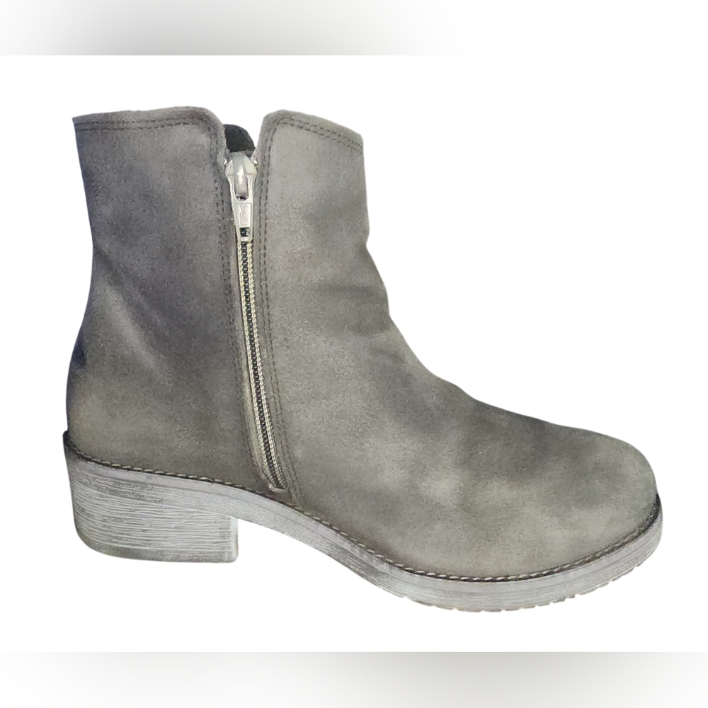 NAOT Wander Ankle Boots, Womens 38  EU (7-7.5 US) - Picture 7 of 11